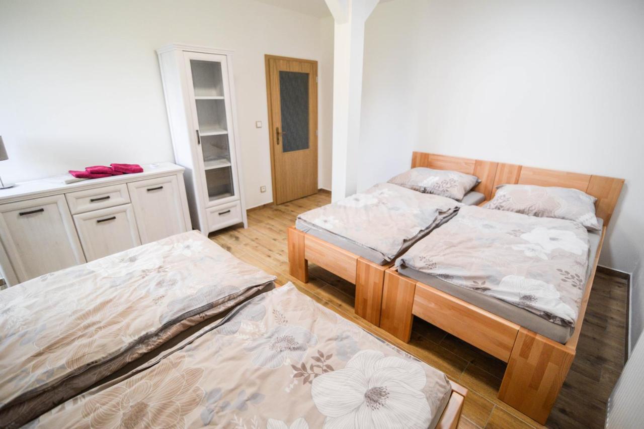 Pension Pod Hvezdami Bozejov Luaran gambar