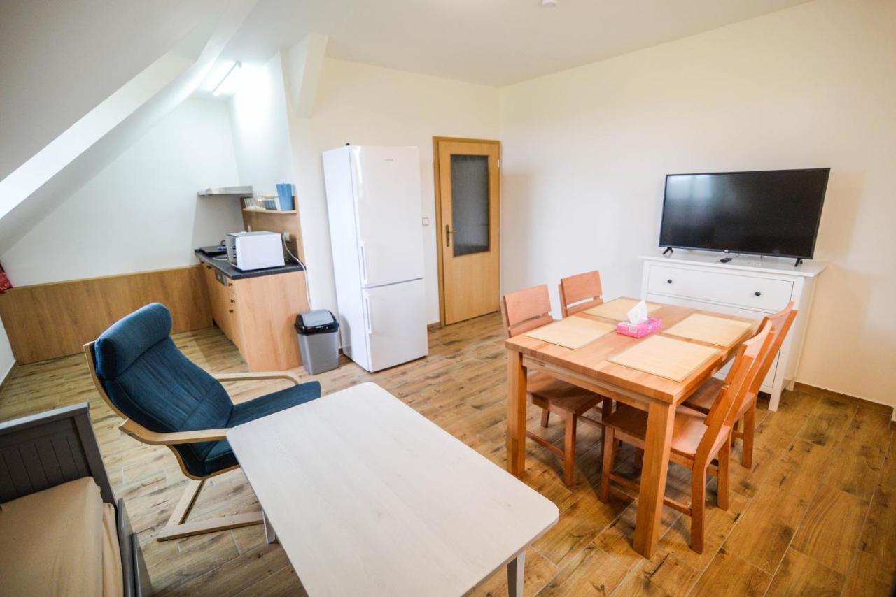 Pension Pod Hvezdami Bozejov Luaran gambar